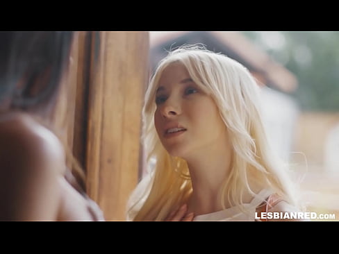 ❤️ Knabino venas hejmen kelkajn monatojn poste kaj finas manĝi la kuzon de sia duonpatrino ❤ Nur porno ĉe ni ❌️